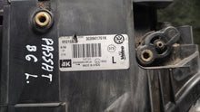 Load image into Gallery viewer, Frontscheinwerfer VW Passat 3C0941751K Xenon Links Scheinwerfer Headlight SCH7178244773tg