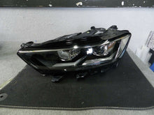 Laden Sie das Bild in den Galerie-Viewer, Frontscheinwerfer VW T-Roc Troc 2GA941035H 90138911 full LED Links Headlight