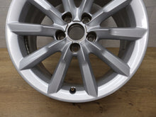 Load image into Gallery viewer, 1x Alufelge 17 Zoll 7.0&quot; 5x112 43ET Glanz Silber 8U0601025B Audi Q3 Rim Wheel