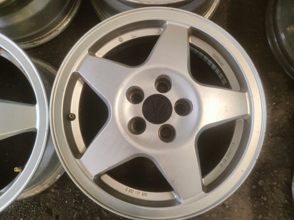 4x Alufelge 15 Zoll 6.0" 5x100 43ET Glanz Silber 535601025D VW Golf Polo FEL8472749164iv