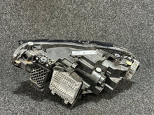 Load image into Gallery viewer, Frontscheinwerfer BMW G42 8083636-07 Full LED Rechts Scheinwerfer Headlight SCH6207813516em