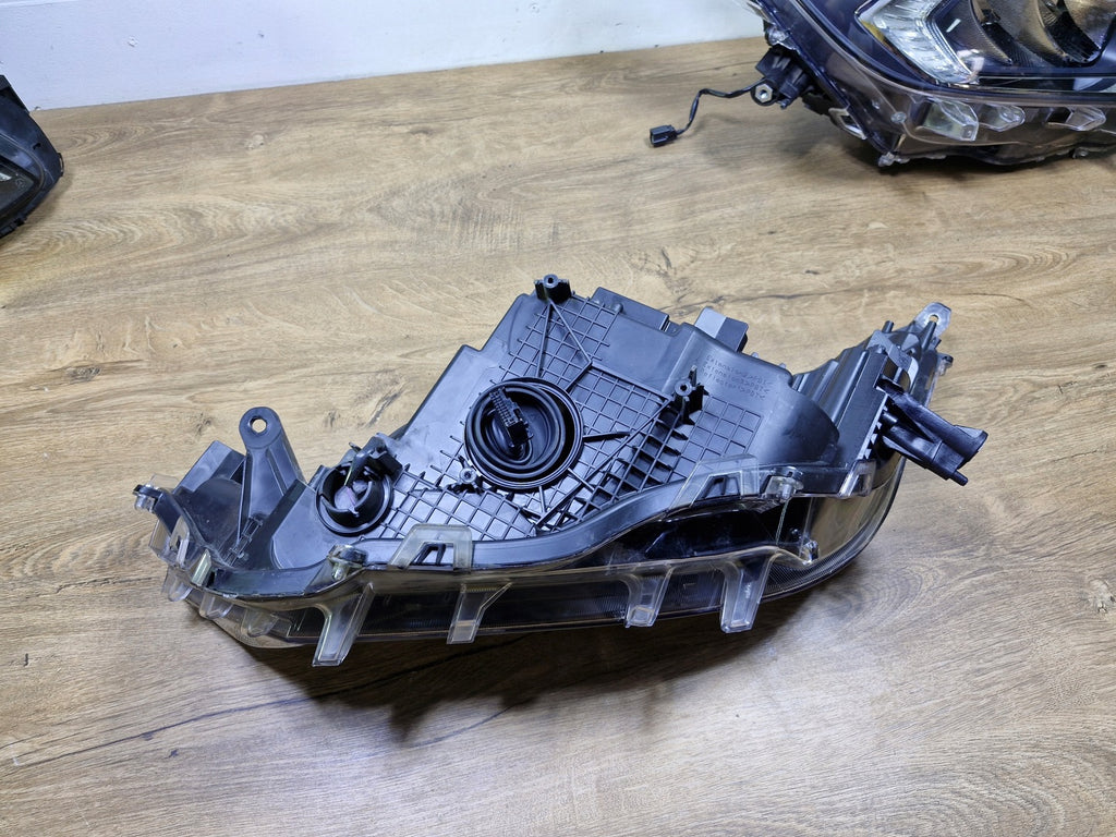 Frontscheinwerfer Toyota Rav V 4 Rechts Scheinwerfer Headlight SCH5707781388by