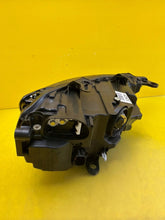 Laden Sie das Bild in den Galerie-Viewer, Frontscheinwerfer Audi A1 82A941033 Links Scheinwerfer Headlight SCH9881906249xd