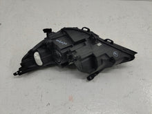 Laden Sie das Bild in den Galerie-Viewer, Frontscheinwerfer Opel Astra 39111144 Rechts Scheinwerfer Headlight SCH9237363957le