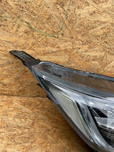 Load image into Gallery viewer, Frontscheinwerfer Honda Logo LED Rechts Scheinwerfer Headlight