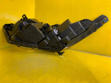 Laden Sie das Bild in den Galerie-Viewer, Frontscheinwerfer Honda Hr-V Hrv 100-62296 LED Rechts Scheinwerfer Headlight