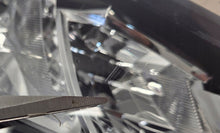 Load image into Gallery viewer, Frontscheinwerfer Toyota Yaris LED Rechts Scheinwerfer Headlight SCH3115256127mp