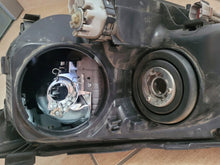 Laden Sie das Bild in den Galerie-Viewer, Frontscheinwerfer Toyota 81145-42572 Xenon Rechts Scheinwerfer Headlight