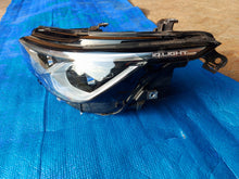 Load image into Gallery viewer, Frontscheinwerfer VW Golf VIII I 5H1941059P LED Links Scheinwerfer Headlight SCH3720929074xr