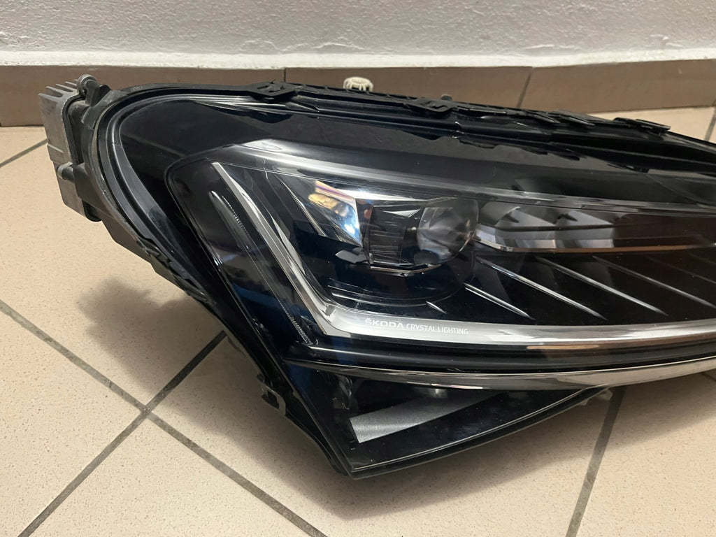 Frontscheinwerfer Skoda Superb III 3V1941016D Rechts Scheinwerfer Headlight SCH8764000556xs