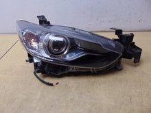 Laden Sie das Bild in den Galerie-Viewer, Frontscheinwerfer Mazda 6 Gj 60150-0032715160 Xenon Rechts Headlight