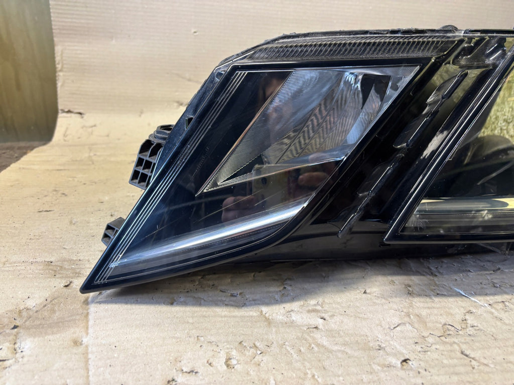 Frontscheinwerfer Skoda Octavia III 5E1941015D Full LED Links Headlight SCH4155716442zw