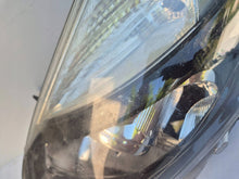 Laden Sie das Bild in den Galerie-Viewer, Frontscheinwerfer Renault Clio III 8200775869 Links Scheinwerfer Headlight SCH8819839345bx