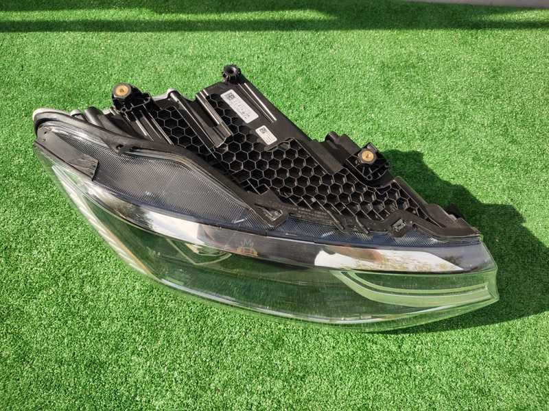 Frontscheinwerfer VW Caddy 2K8941774K LED Rechts Scheinwerfer Headlight SCH8891133827sa