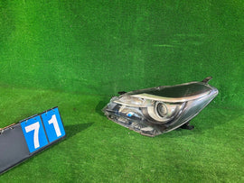 Frontscheinwerfer Toyota Yaris Links Scheinwerfer Headlight