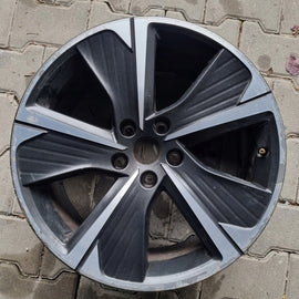 1x Alufelge 18 Zoll 8.0