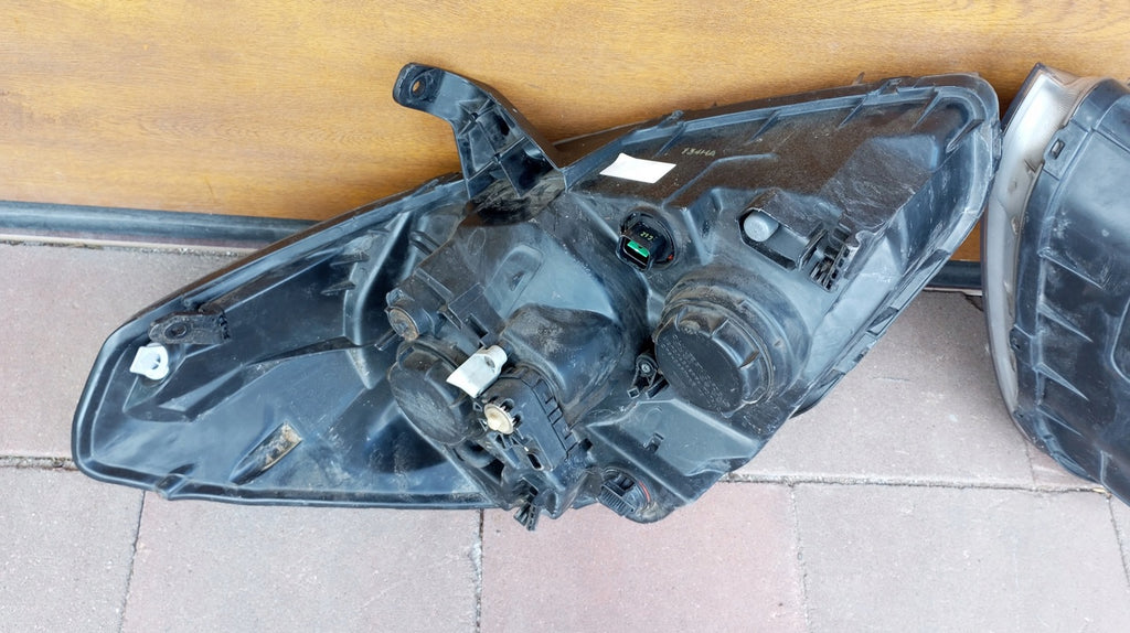 Frontscheinwerfer Hyundai H1 Starex 92102-4H0XX 92101-AH0XX Ein Satz Headlight SCH1297233927he