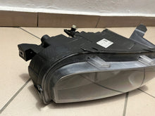 Laden Sie das Bild in den Galerie-Viewer, Frontscheinwerfer Dacia Spring 260101001R Rechts Scheinwerfer Headlight SCH2313790902qd