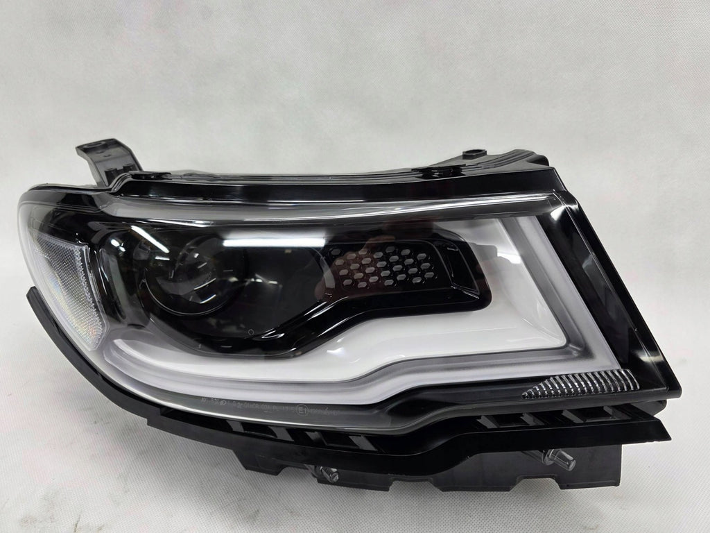 Frontscheinwerfer Jeep Compass SPP18102 P55112818AG Rechts Headlight SCH5491030354jy