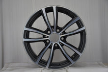 Load image into Gallery viewer, 1x Alufelge 17 Zoll 7.5" 5x120 43ET Glanz 6879186 BMW Mg Rim Wheel FEL5330915098zn