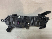 Load image into Gallery viewer, Frontscheinwerfer Renault Megane I E Tech 260109843R Full LED Rechts Headlight SCH7395807582hd
