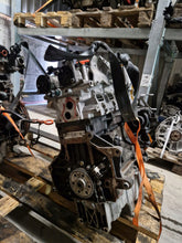 Load image into Gallery viewer, Motor Audi 1.4 TFSI 91TKm 2014 Benzin Engine Unkomplett