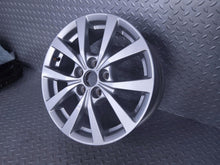 Load image into Gallery viewer, 1x Alufelge 16 Zoll 5x120 R2X61007AA Ford Courier Rim Wheel FEL3272231971xv