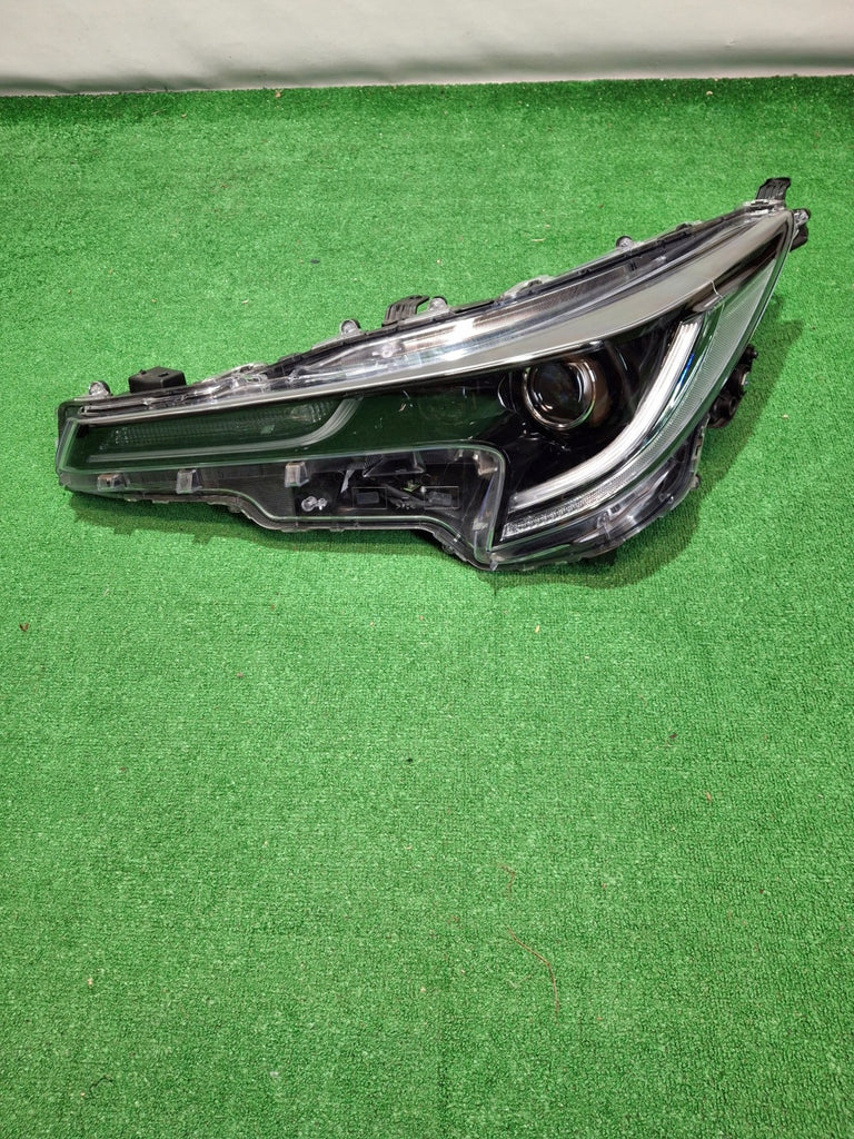 Frontscheinwerfer Toyota Corolla 90153950 Links Scheinwerfer Headlight SCH5177820127oh