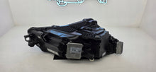 Laden Sie das Bild in den Galerie-Viewer, Frontscheinwerfer Skoda Superb III 3V1941015D Full LED Links Headlight SCH1522028014qr