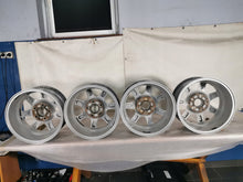 Laden Sie das Bild in den Galerie-Viewer, 4x Alufelge 15 Zoll 7.0" 5x120 35ET BMW E36 E46 Rim Wheel FEL8861903258ga