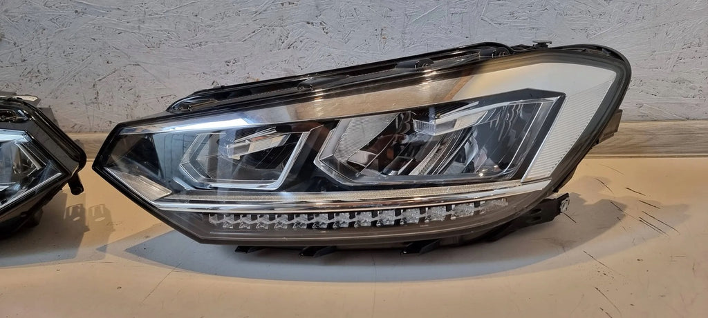 Frontscheinwerfer VW Touran 5TB941036C 5TB941035B LED Rechts oder Links