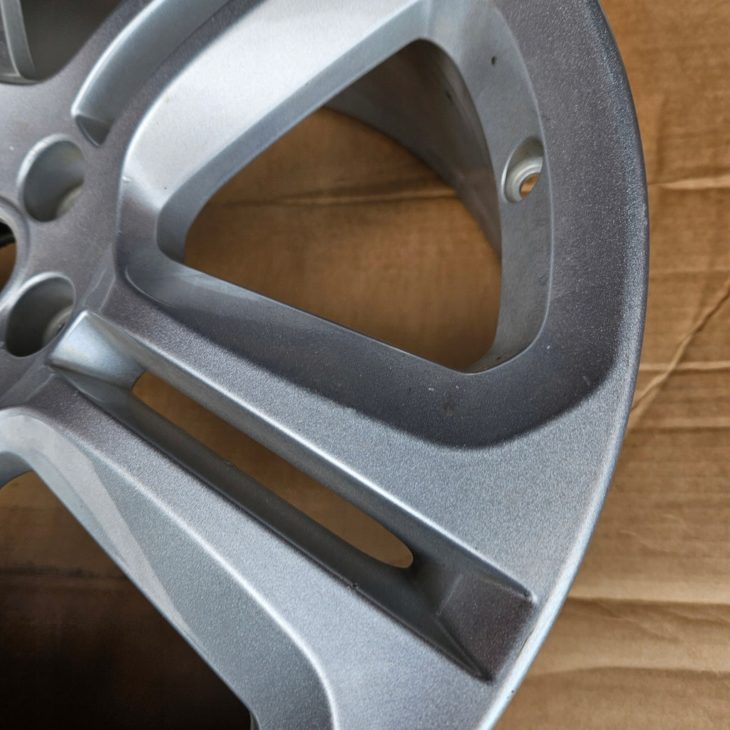 1x Alufelge 20 Zoll 8.5" 5x108 45ET HK83-1007-GA Jaguar F Pace F-Pace Rim Wheel