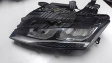 Laden Sie das Bild in den Galerie-Viewer, Frontscheinwerfer Peugeot 308 II 98516733 Full LED Links Scheinwerfer Headlight SCH8226273065pa