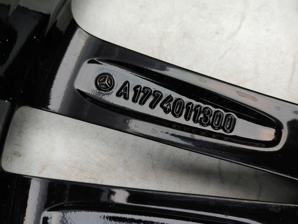 1x Alufelge 18 Zoll 7.5" 5x112 49ET Glanz Schwarz A1774011300 Mercedes-Benz Cla FEL2929140943op