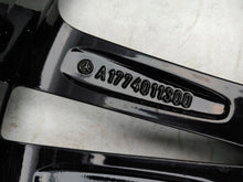 Laden Sie das Bild in den Galerie-Viewer, 1x Alufelge 18 Zoll 7.5" 5x112 49ET Glanz Schwarz A1774011300 Mercedes-Benz Cla FEL2929140943op