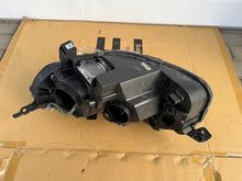 Laden Sie das Bild in den Galerie-Viewer, Frontscheinwerfer Toyota Proace Xenon Rechts Scheinwerfer Headlight SCH8767323155or