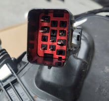 Load image into Gallery viewer, Frontscheinwerfer Volvo S60 V60 89908941 Xenon Links Scheinwerfer Headlight SCH2543964488bk