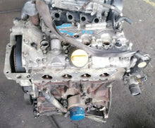Laden Sie das Bild in den Galerie-Viewer, Motor Renault Espace IV 8200004211 2.0 148TKm Benzin Engine Unkomplett