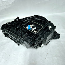 Laden Sie das Bild in den Galerie-Viewer, Frontscheinwerfer Mercedes-Benz A2479061304 Full LED Links Headlight SCH9016769371is