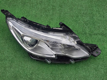 Laden Sie das Bild in den Galerie-Viewer, Frontscheinwerfer Peugeot 2008 9677810280 LED Rechts Scheinwerfer Headlight SCH8711968228qf