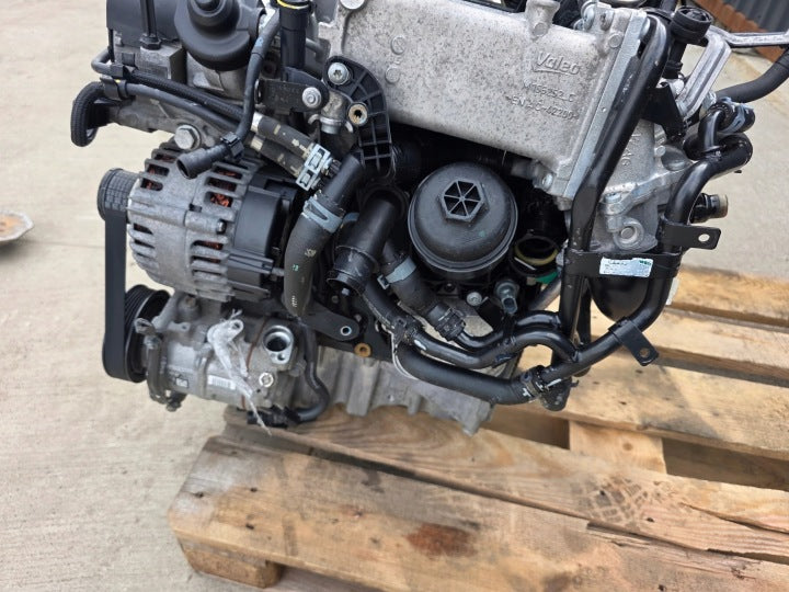 Motor Audi A4 B9 DEUA 2.0 TDI 150PS 110kW 151TKm Engine Komplett MOT7335096824hi