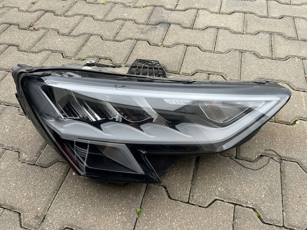 Frontscheinwerfer Audi A3 8Y0941012 Rechts Scheinwerfer Headlight