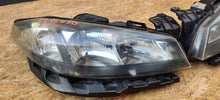 Laden Sie das Bild in den Galerie-Viewer, Frontscheinwerfer Renault Laguna II AMI18736 7701061669 Rechts oder Links SCH7524517158kv