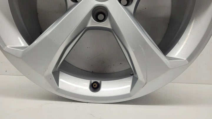 1x Alufelge 18 Zoll 8.0" 5x112 39ET Glanz Silber 80A601025C Audi Q5 Rim Wheel FEL9282513153bp