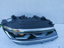 Load image into Gallery viewer, Frontscheinwerfer VW Tiguan 5NB941082A 030110123600 LED Rechts Headlight