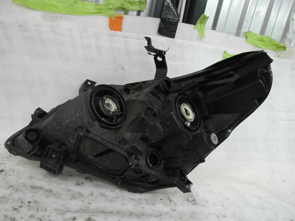 Frontscheinwerfer Toyota Verso 81110-0F090 Rechts Scheinwerfer Headlight SCH7022396895ll