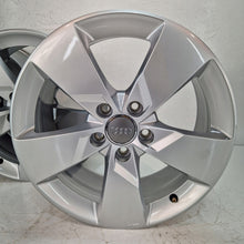 Laden Sie das Bild in den Galerie-Viewer, 4x Alufelge 17 Zoll 7.0" 5x112 47ET Glanz Silber 8S0601025J Audi Rim Wheel FEL4298186295xh