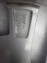 Load image into Gallery viewer, 1x Alufelge 17 Zoll 7.0&quot; 5x114.3 45ET 42700T1WA71 Honda Civic Ix Rim Wheel