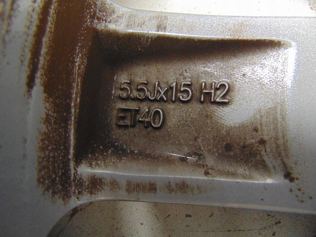 1x Alufelge 15 Zoll 5.5" 5x100 40ET Glanz Silber 6F0601025G Seat I Ibiza FEL7666654112az