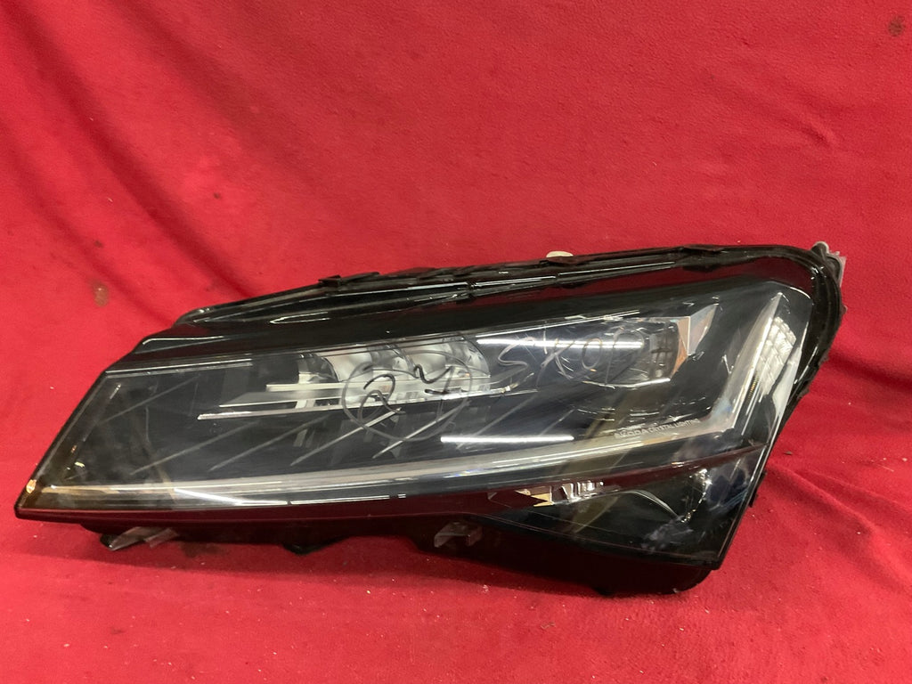 Frontscheinwerfer Skoda Superb III 3V1941015D LED Links Scheinwerfer Headlight